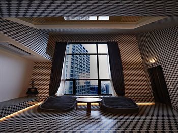 Snow Hotel 3*